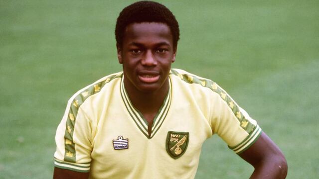 Justin Fashanu, futbolista.