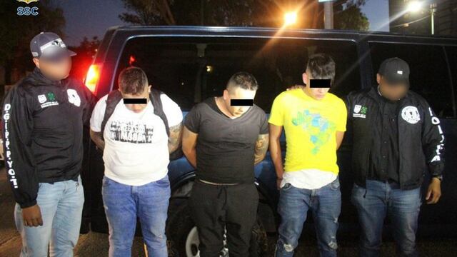 Los sujetos fueron detenidos en flagrancia por las autoridades