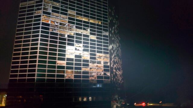 Edificio dañado por 'Laura'