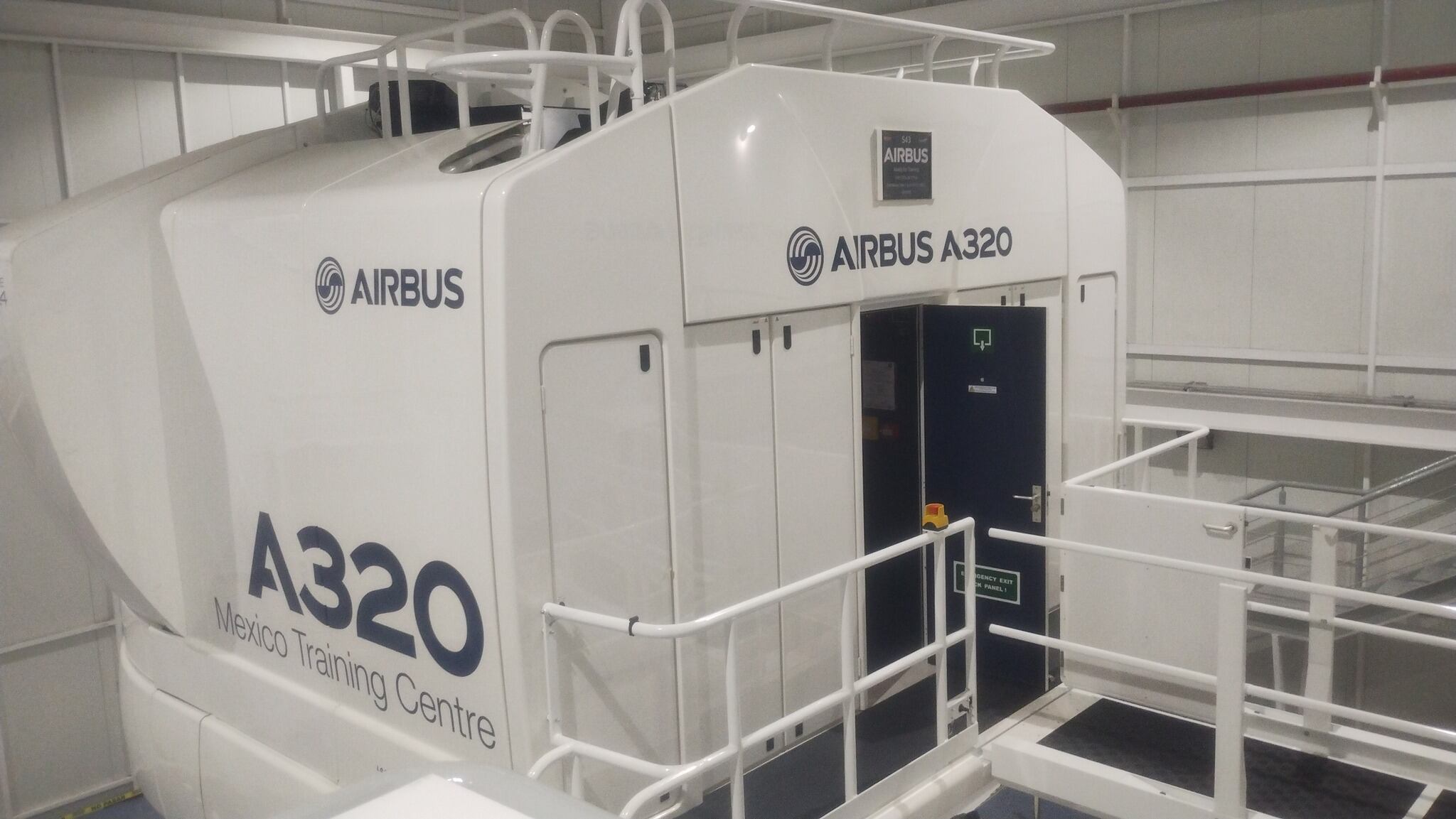 Simulador de vuelo de Airbus en la Ciudad de México