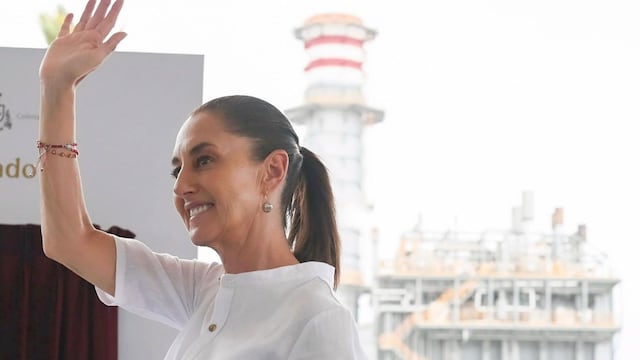 Claudia Sheinbaum inaugura central de ciclo combinado de CFE en Colima
