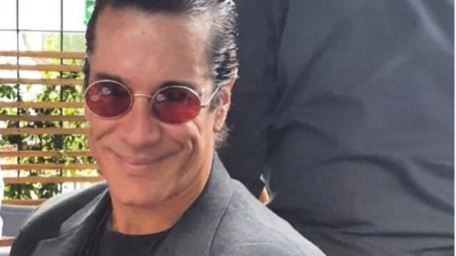 Fernando Carrillo admite que hombres se le han insinuado