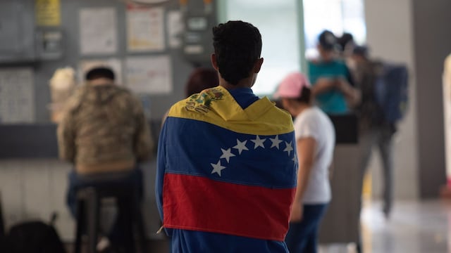 Migrantes venezolanos en la Central de Norte