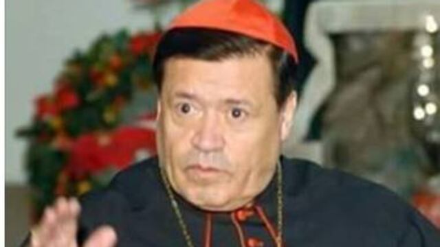 “Por servir gratamente a Dios –los sacerdotes homosexuales- han sido perdonados”., Norberto Rivera