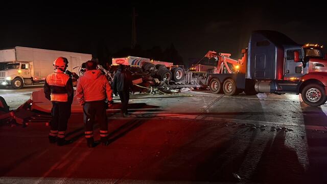 Liberan la circulación del accidente en la autopista México-Puebla