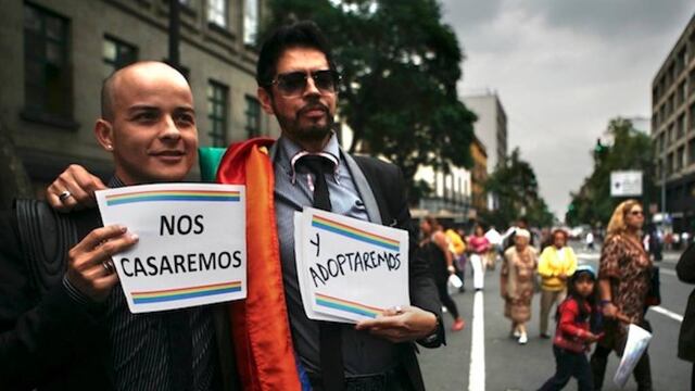 Corte avala bodas gay.