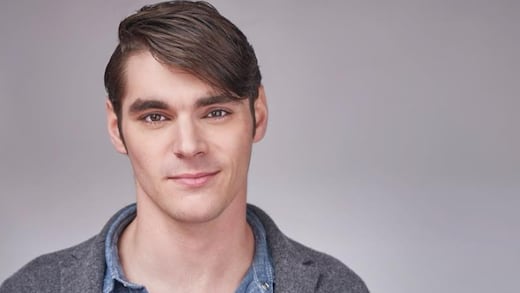 Confirman la causa de muerte de RJ Mitte; hubo una llamada al 911