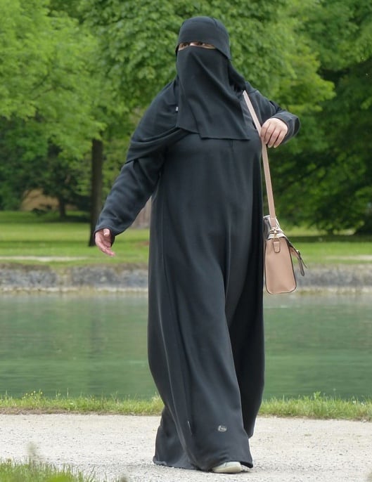 Persona con Hiyab