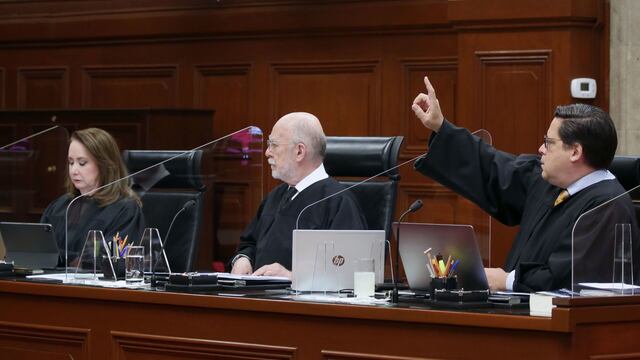 Alejandro Armenta, senador de Morena, presenta reforma contra la SCJN