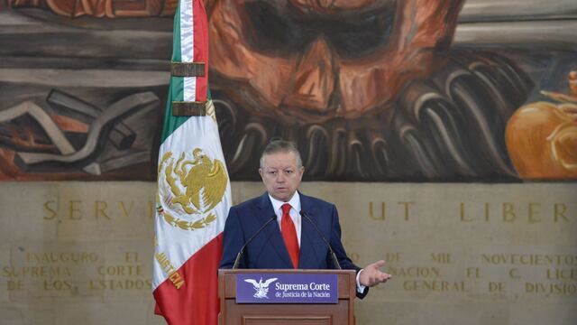 Arturo Zaldívar en conferencia de prensa