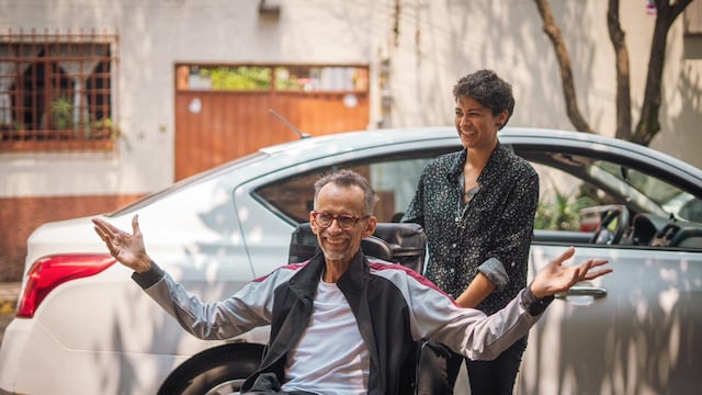 Javier Hidalgo, titular de Pilares CDMX, perdió una pierna a causa del cáncer