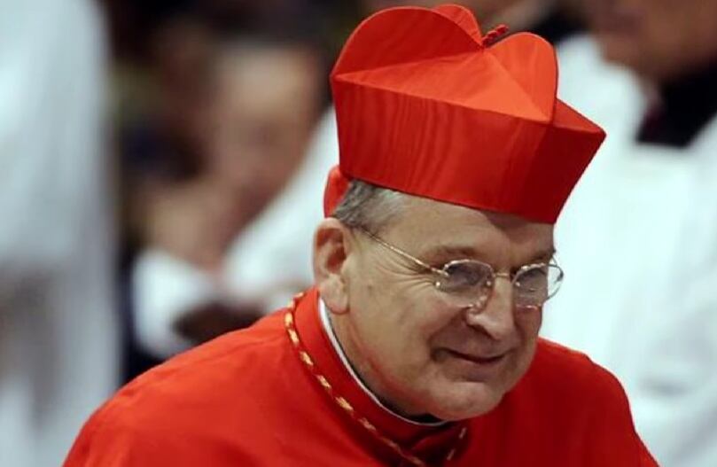 ¿Quién es el cardenal Raymond Burke? Fue severamente castigado por el papa Francisco