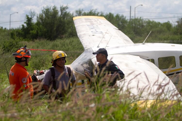 La avioneta se estrelló poco después de despegar