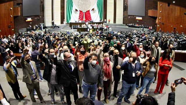 Periodistas irrumpen en la Cámara de Diputados