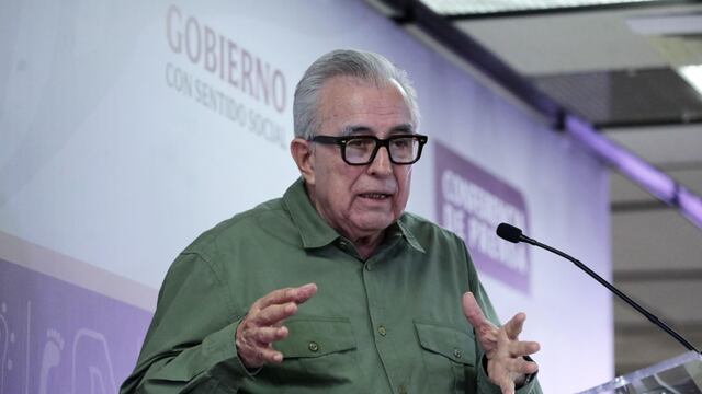 Rubén Rocha anuncia reconversión de secundarias a bachilleratos vespertinos