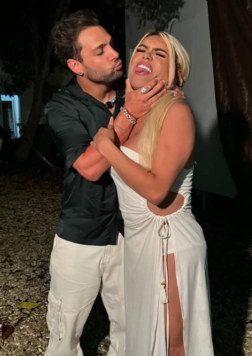 Nicola Porcella y Wendy Guevara