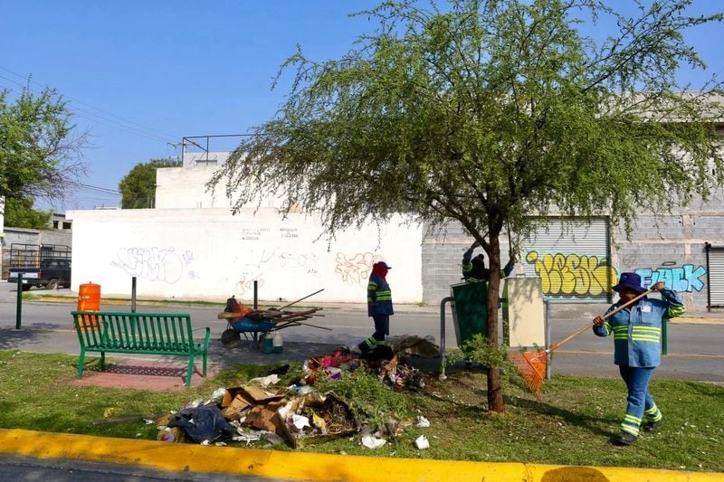 Monterrey refuerza su estrategia de limpieza urbana permanente.