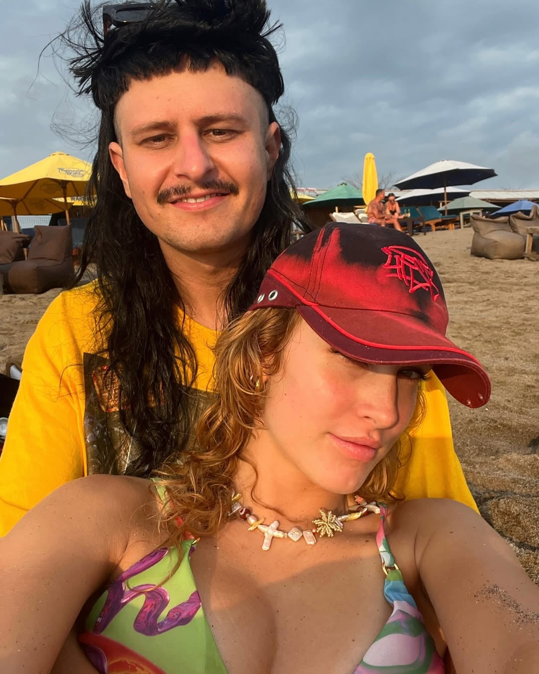 Oliver Tree y su novia, Fiona Chernavskaya