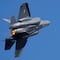 VIDEO: Jet se estrella en base militar de Alaska y el piloto vivió para contarla