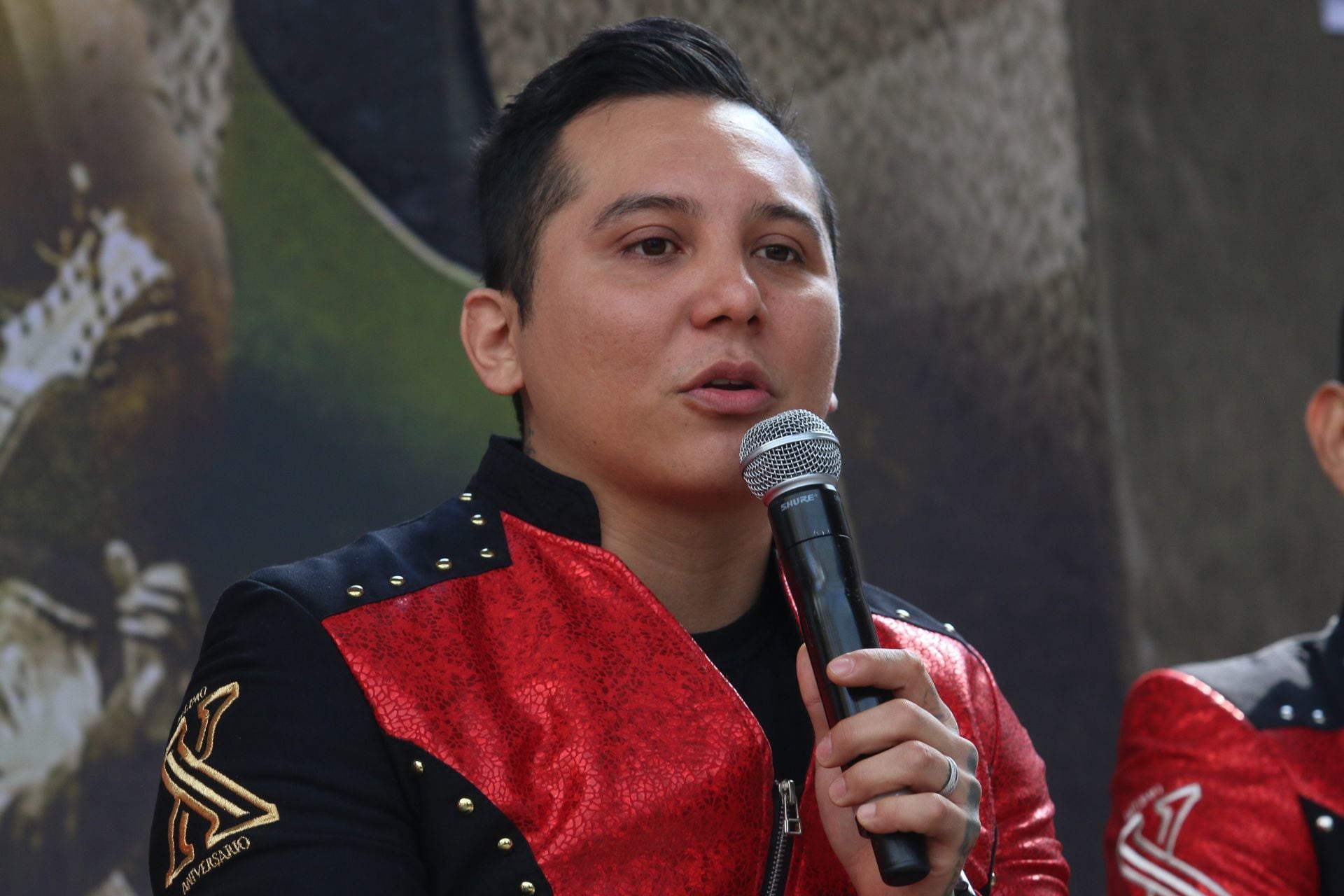 Edwin Luna, cantante de La Trakalosa de Monterrey.