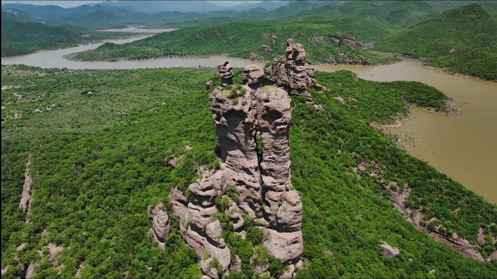 El gobernador Alfonso Durazo Montaño anunció la conclusión del Acueducto Mayocahui-Álamos