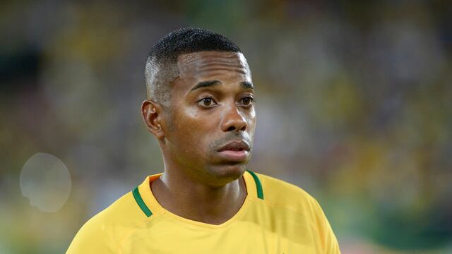Robinho tendrá que pasar nueve años en prisión.