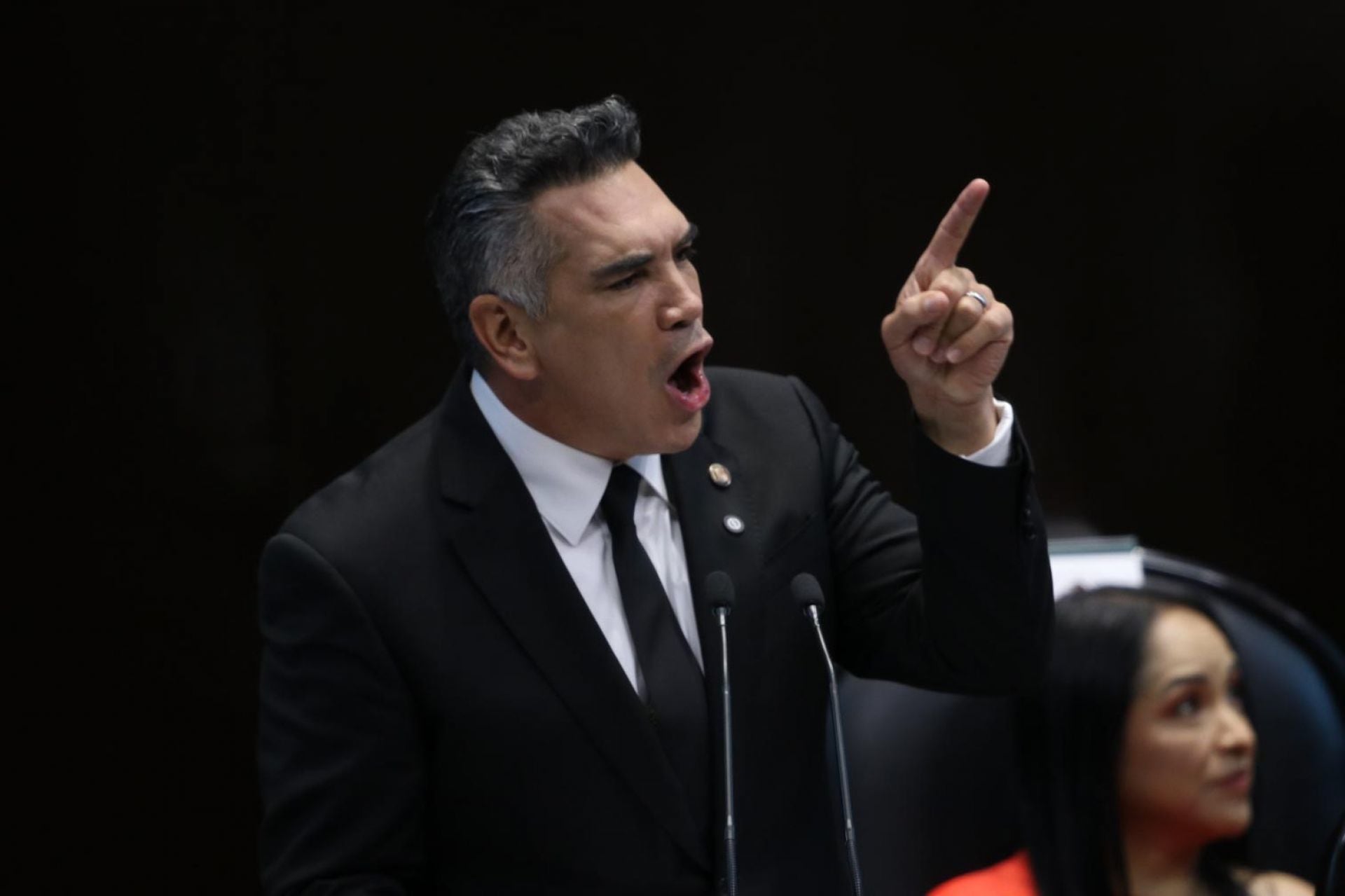 Alito Moreno se va contra Adán Augusto López