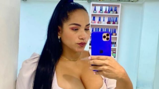 Isabel Castro; madre de familia discriminada por su vestimenta.