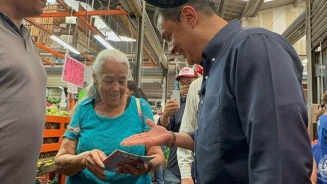 Chema Martínez promete recuperar mercados de Guadalajara