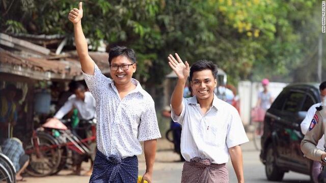Wa Lone y Kyaw Soe Oo periodistas de Reuters.