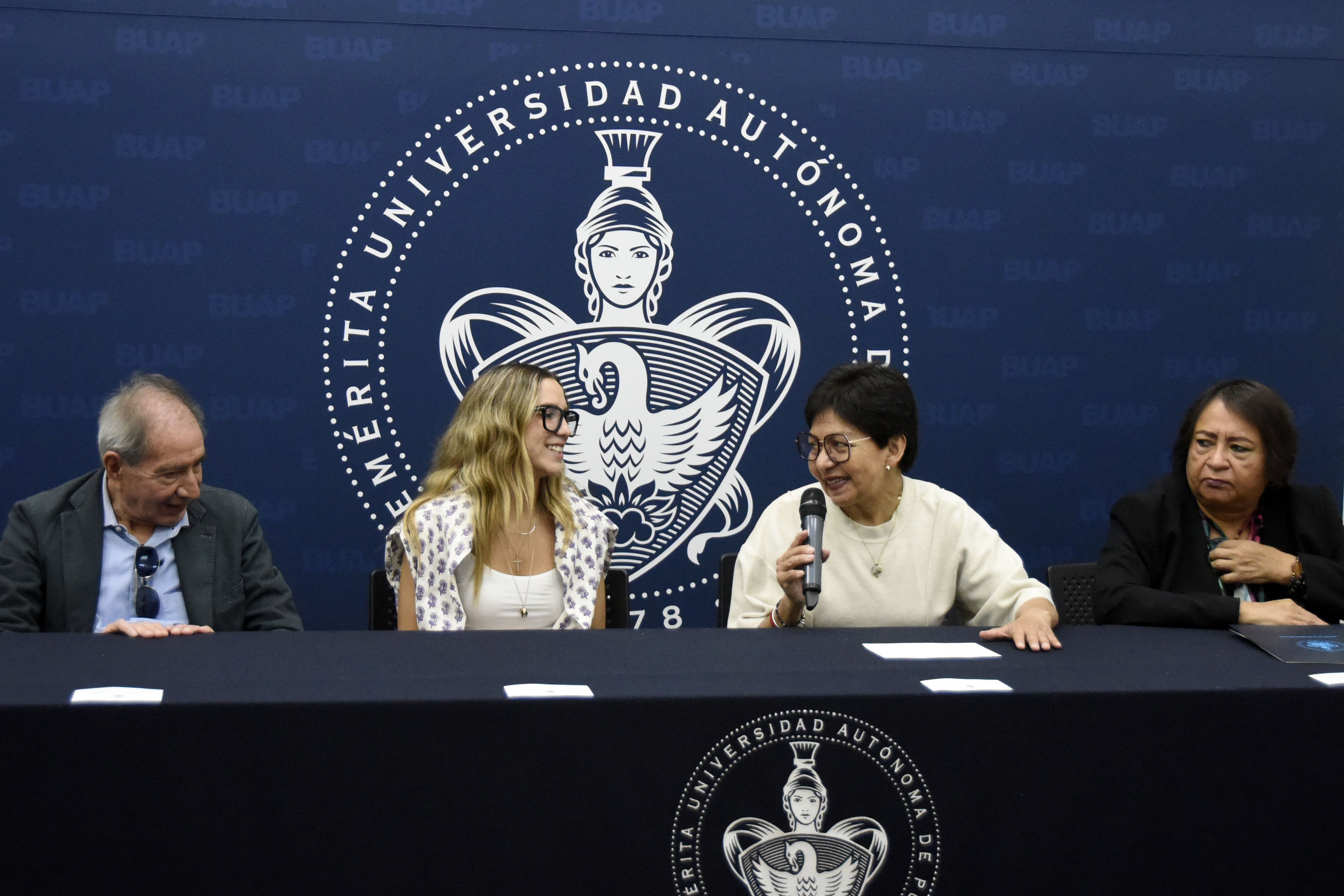 La BUAP y la Secretaría de Desarrollo Turístico de Puebla firmaron un convenio para impulsar proyectos académicos y turísticos.