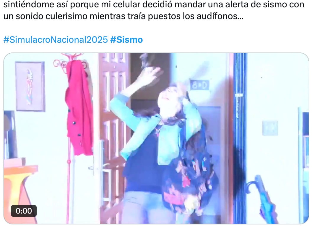 Memes del simulacro nacional 2025
