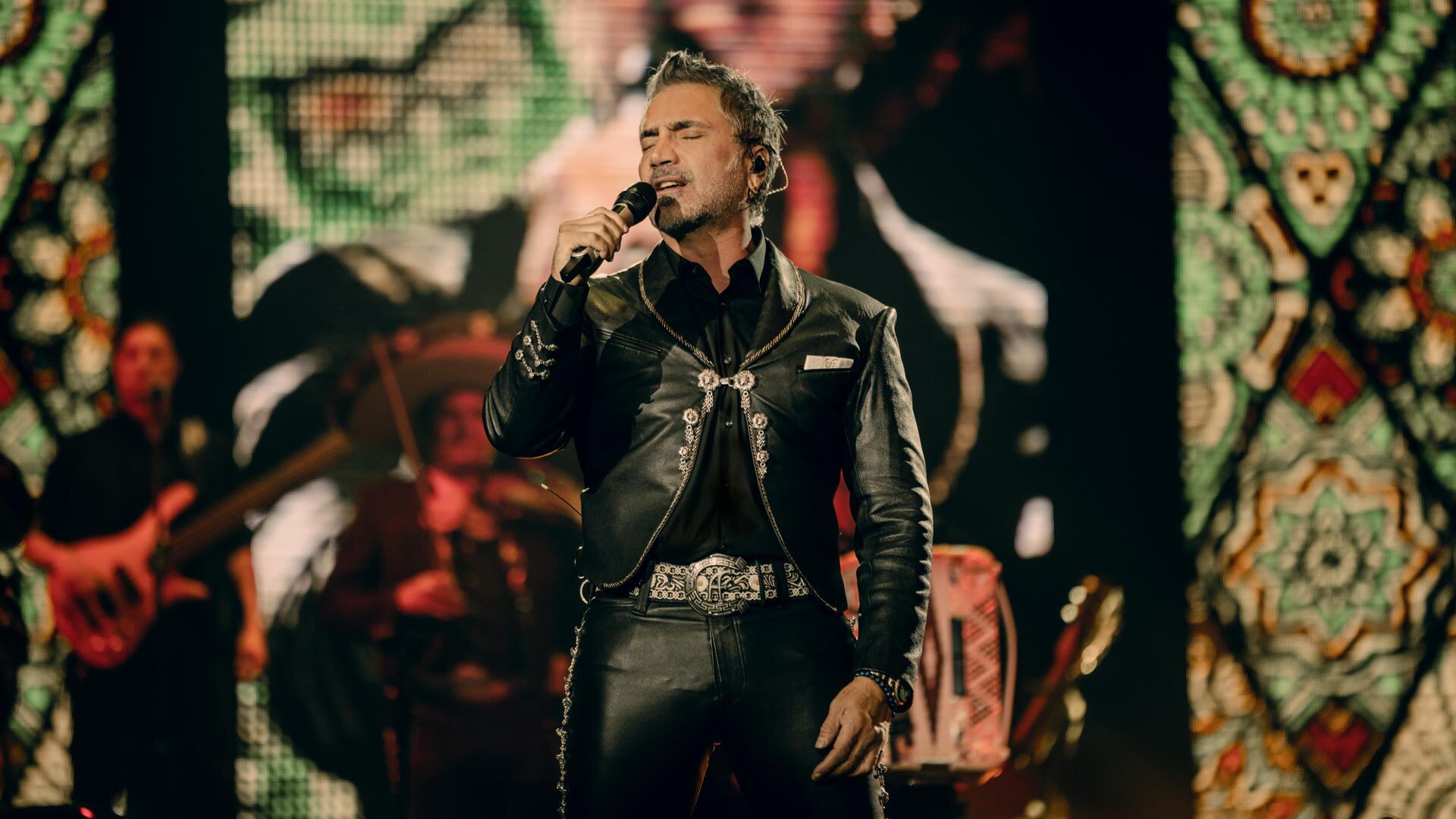 Alejandro Fernández, cantante.