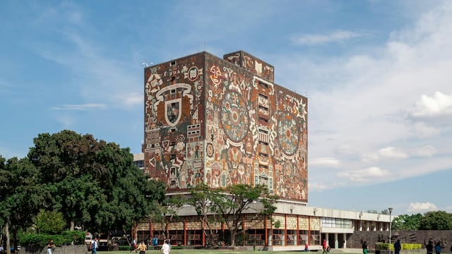 UNAM considera cerrar al menos 15 carreras con baja demanda