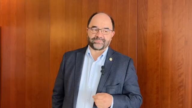 ¿Se enojó el senador Emilio Álvarez Icaza?