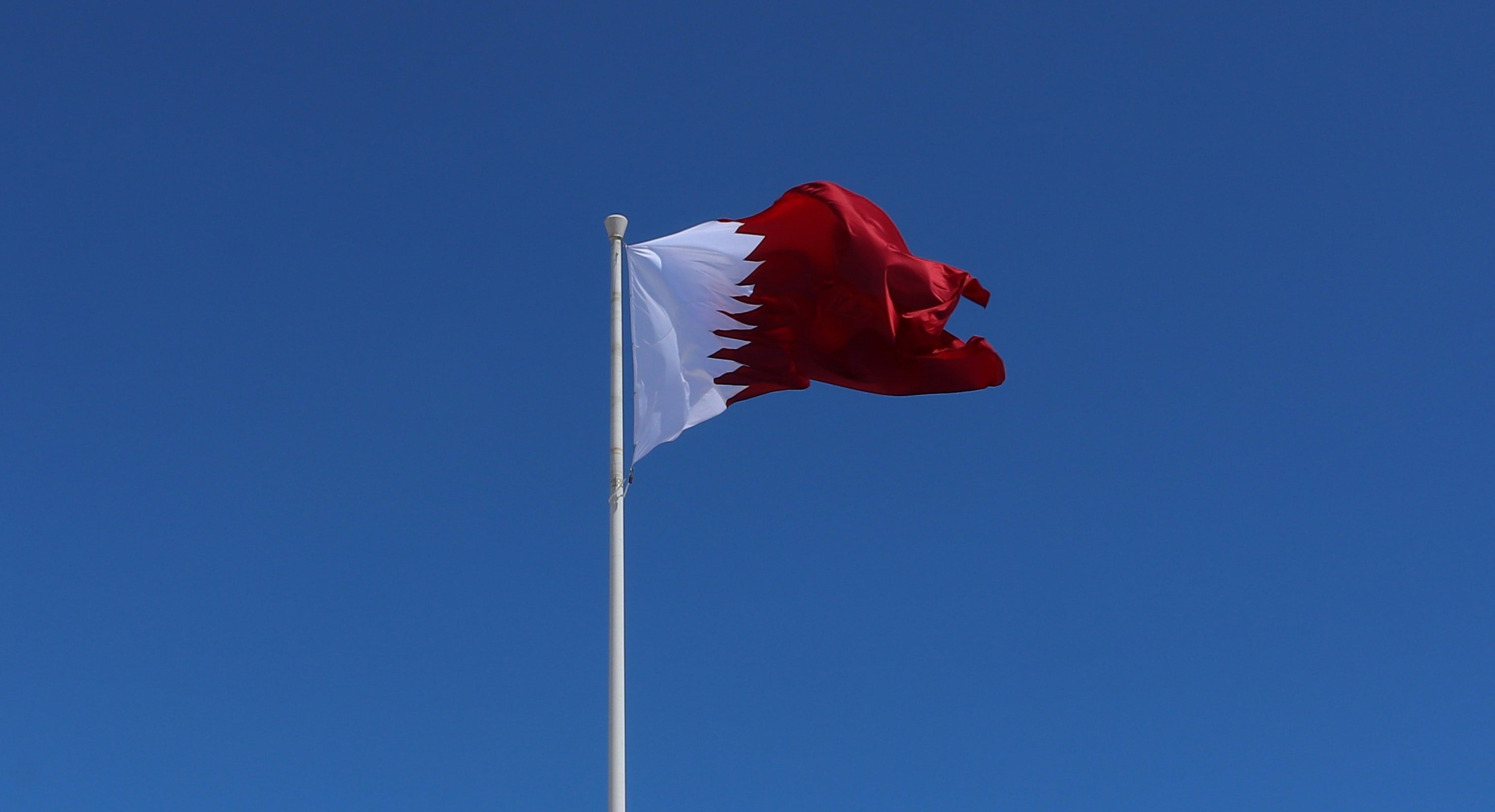 Qatar ordena cierre de escuelas por guerra en Medio Oriente