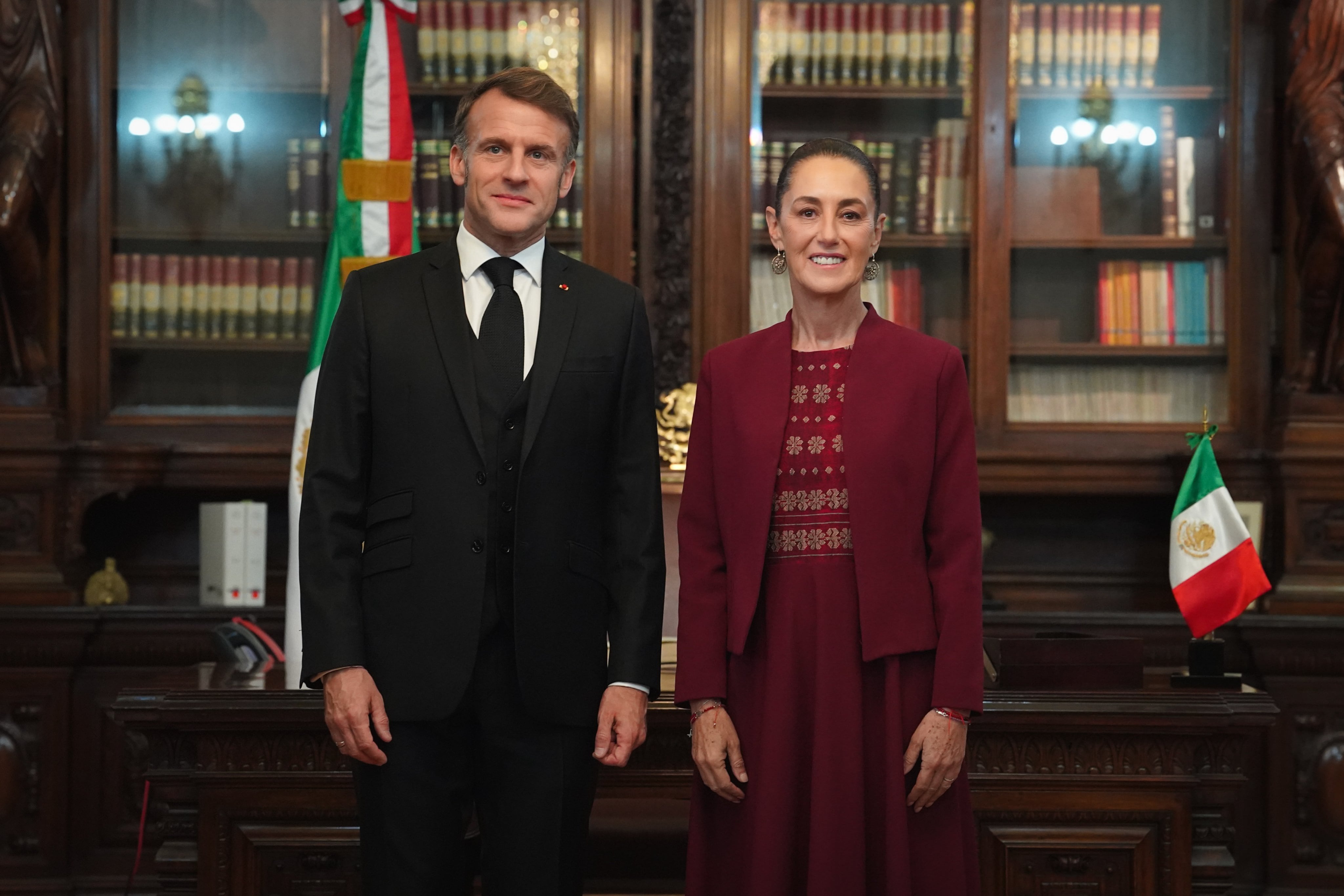 Claudia Sheinbaum celebra visita de Emmanuel Macron