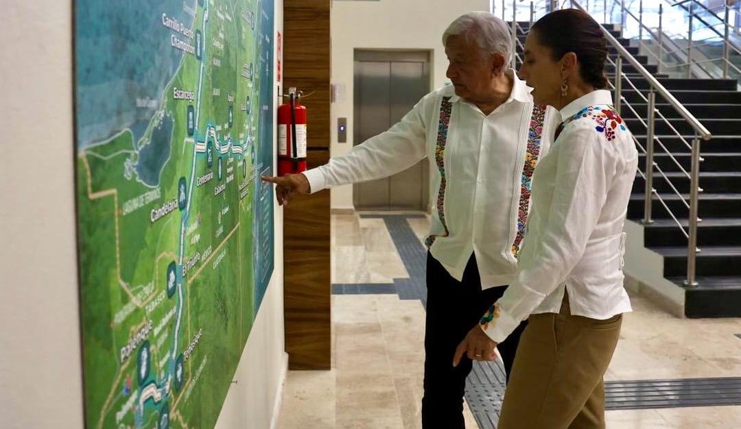 Claudia Sheinbaum y AMLO en visita a Chetumal, Quintana Roo