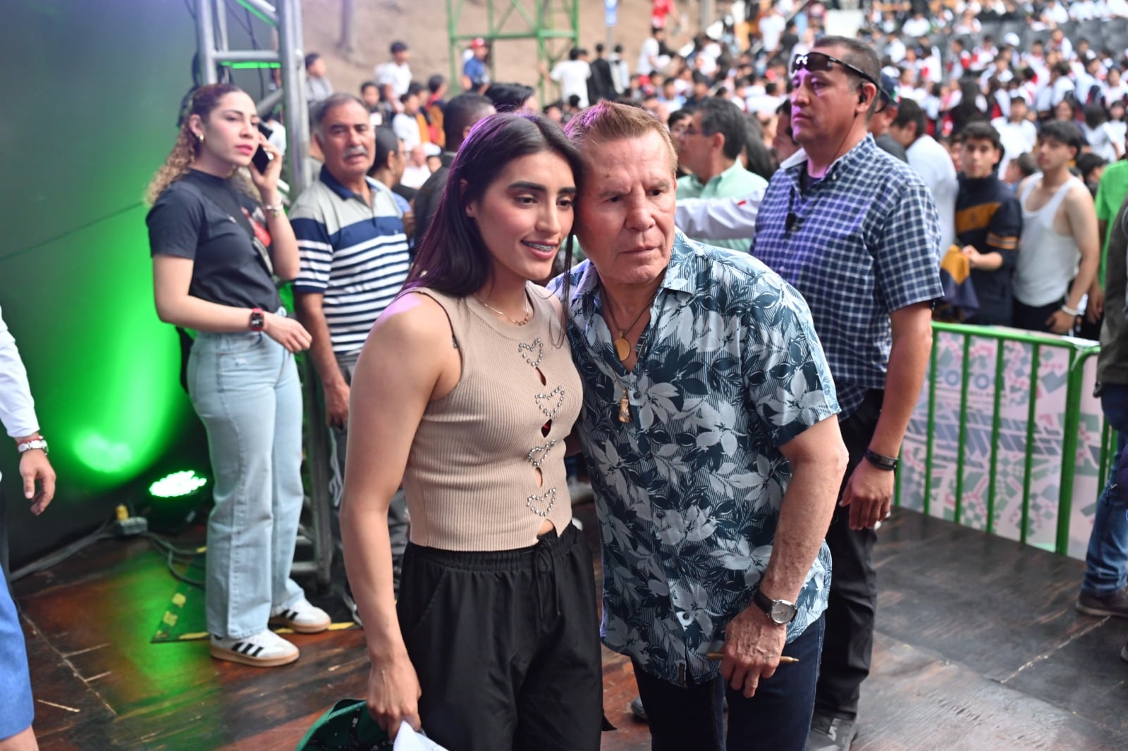 Ricardo Gallardo y Julio César Chávez anuncian construcción de clínica contra adicciones