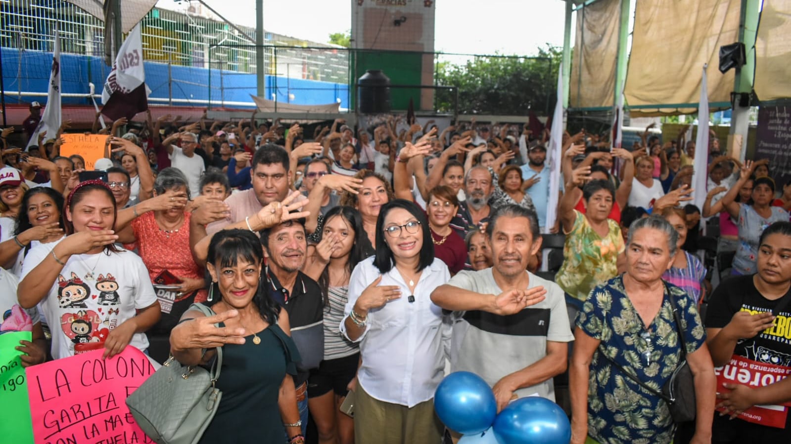 Esthela Damián encabeza Asamblea Informativa en La Garita de Acapulco