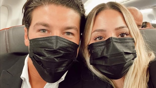 Samuel García y Mariana Rodríguez