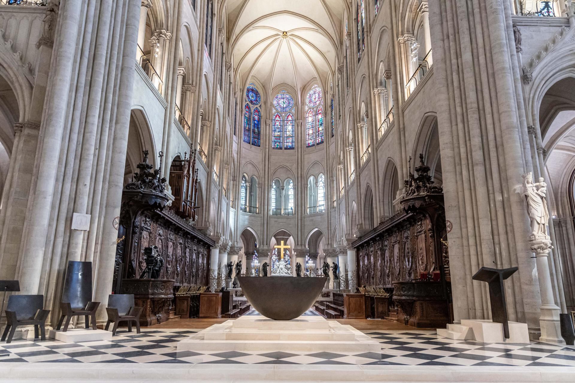 Interior de Notre Dame