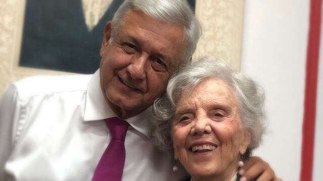 AMLO y Elena Poniatowska se reúnen