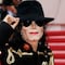 La icónica chamarra de Michael Jackson no logró venderse en subasta
