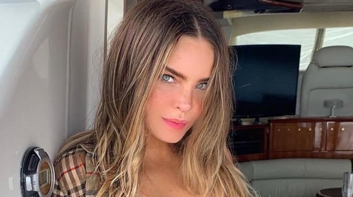BELINDA REVISTA MODA DEFORMA
