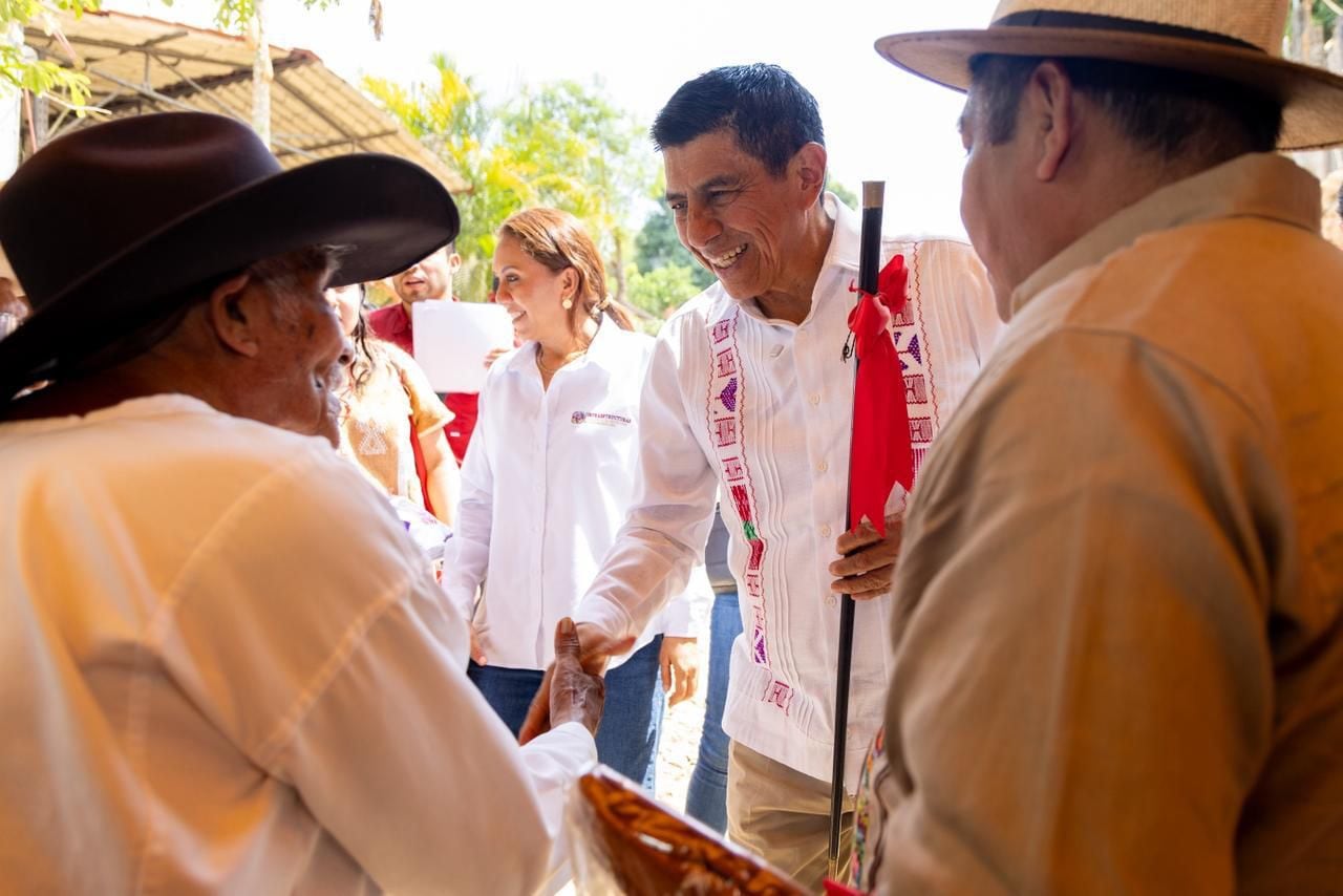 Salomón Jara impulsa nuevas carreteras en Oaxaca