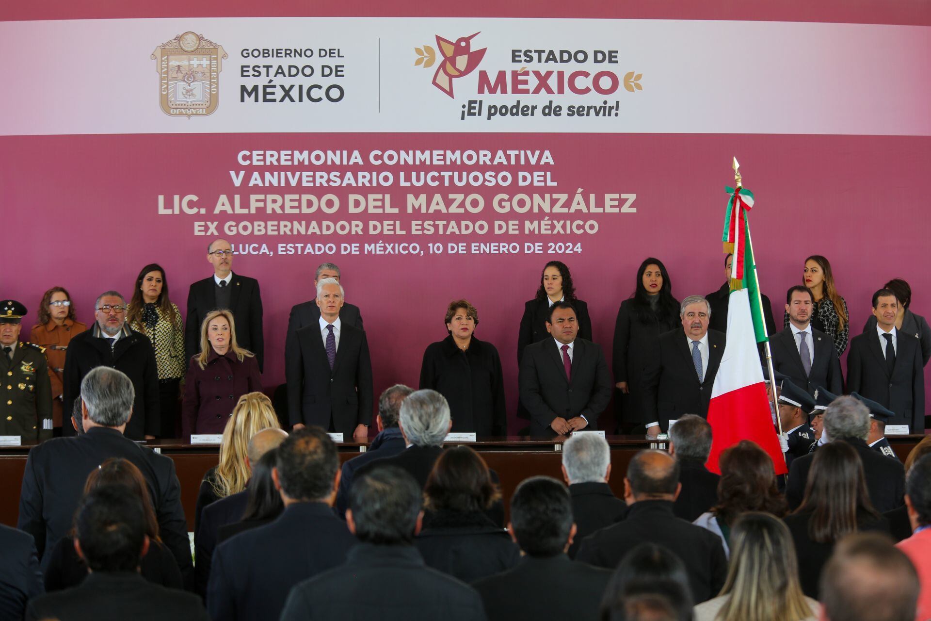 Grupo Atlacomulco reaparece con Delfina Gómez en evento del Estado de México