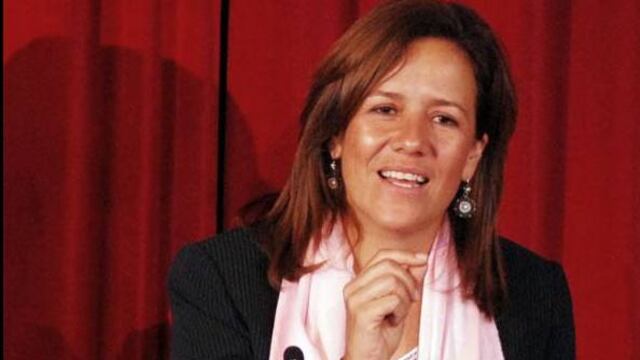 ¿Acaso la posibilidad de que regrese ella y su marido a la Residencia Oficial de Los Pinos no es retornar las prácticas que tanto nos hirieron?