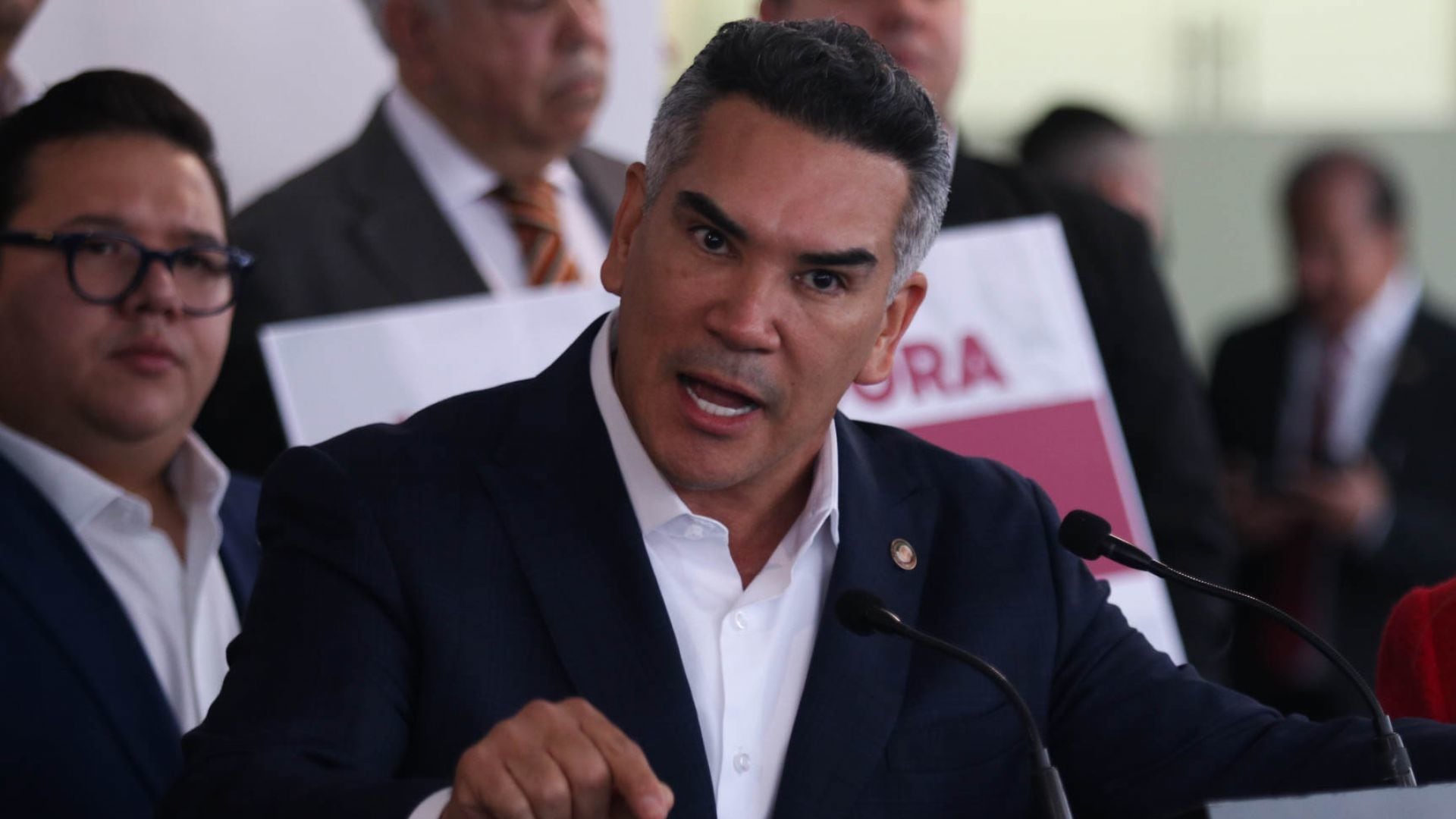 Alito Moreno acusa que Morena desató una persecución política en su contra