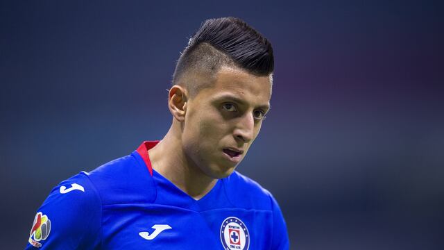 Roberto Alvarado se vio involucrado en un accidente vial